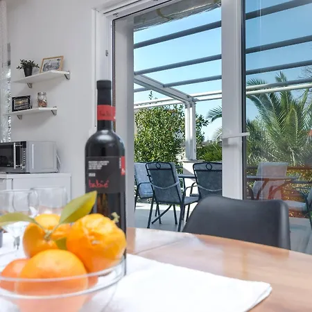 And Antee Apartment